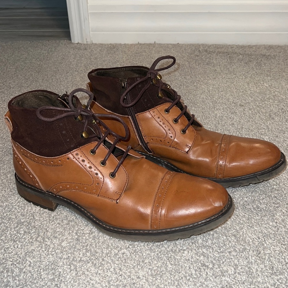 Steve Madden leather zip up/tie boot size 12  🥾